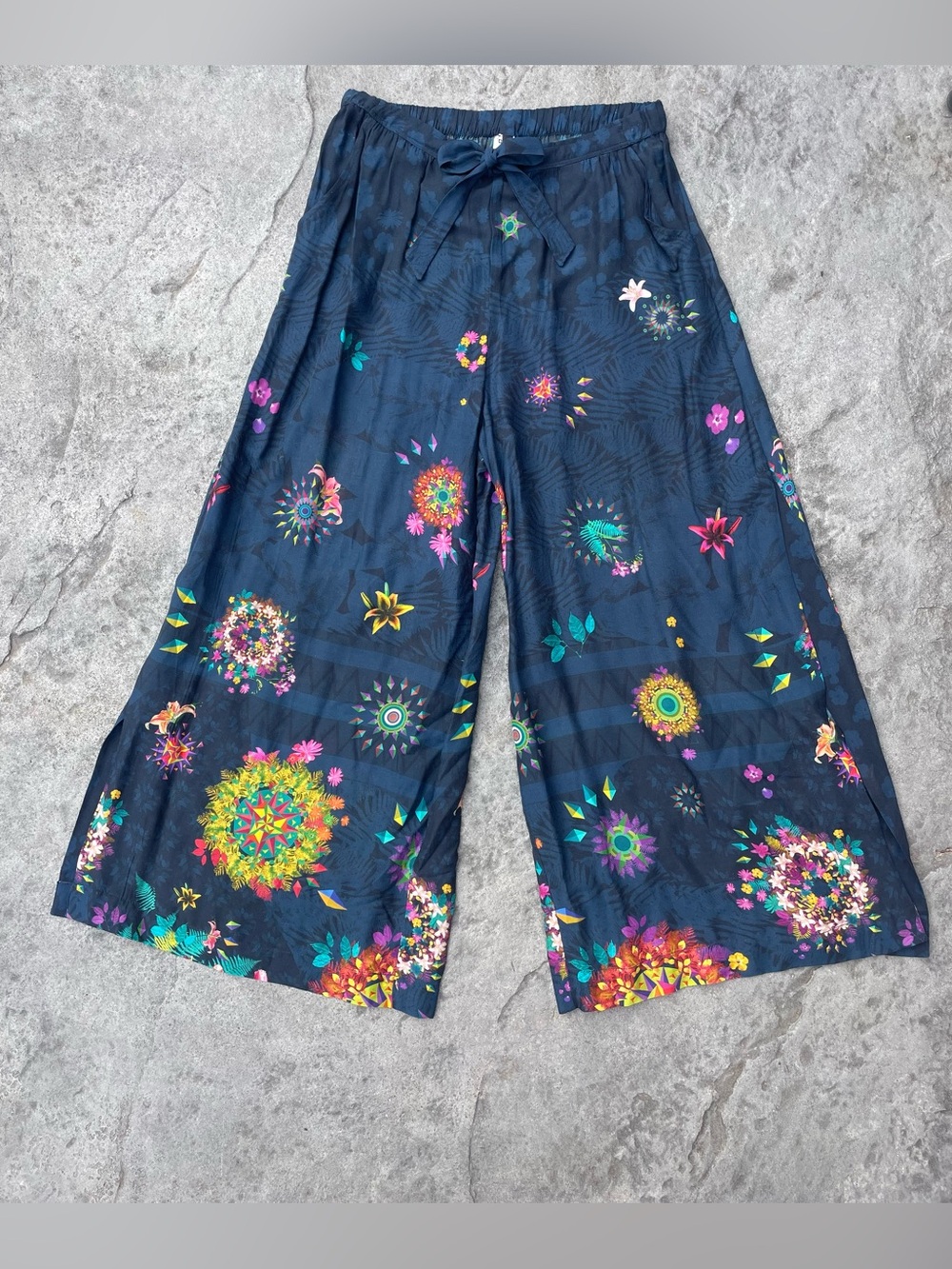 Desigual Wide Leg Floral Boho Pants Flowing Statement Print small - Picture 3 of 7
